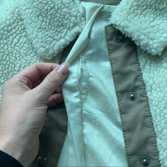 SHERPA JACKET - Picture 11 of 11